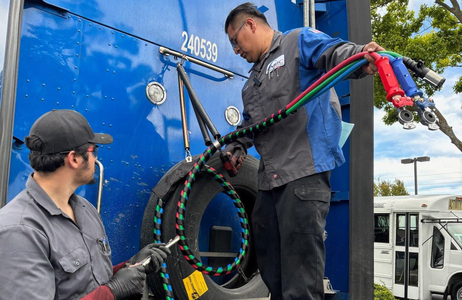 OEM vs. Aftermarket Semi-Truck Air Power Lines: Cost, Quality and Service Life